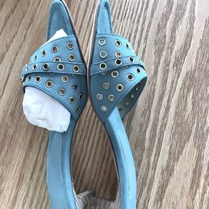 New Vaneli Turquoise Leather Heals